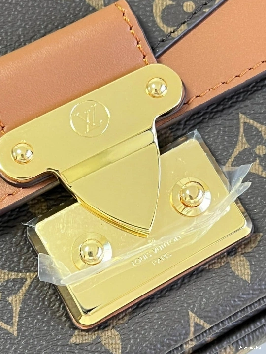 MARCEAU LOUIS VUITTON 0505